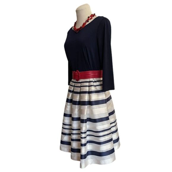 Jessica Howard Pleated Fit & Flare Blue White Dress Size 6 - Picture 1 of 7
